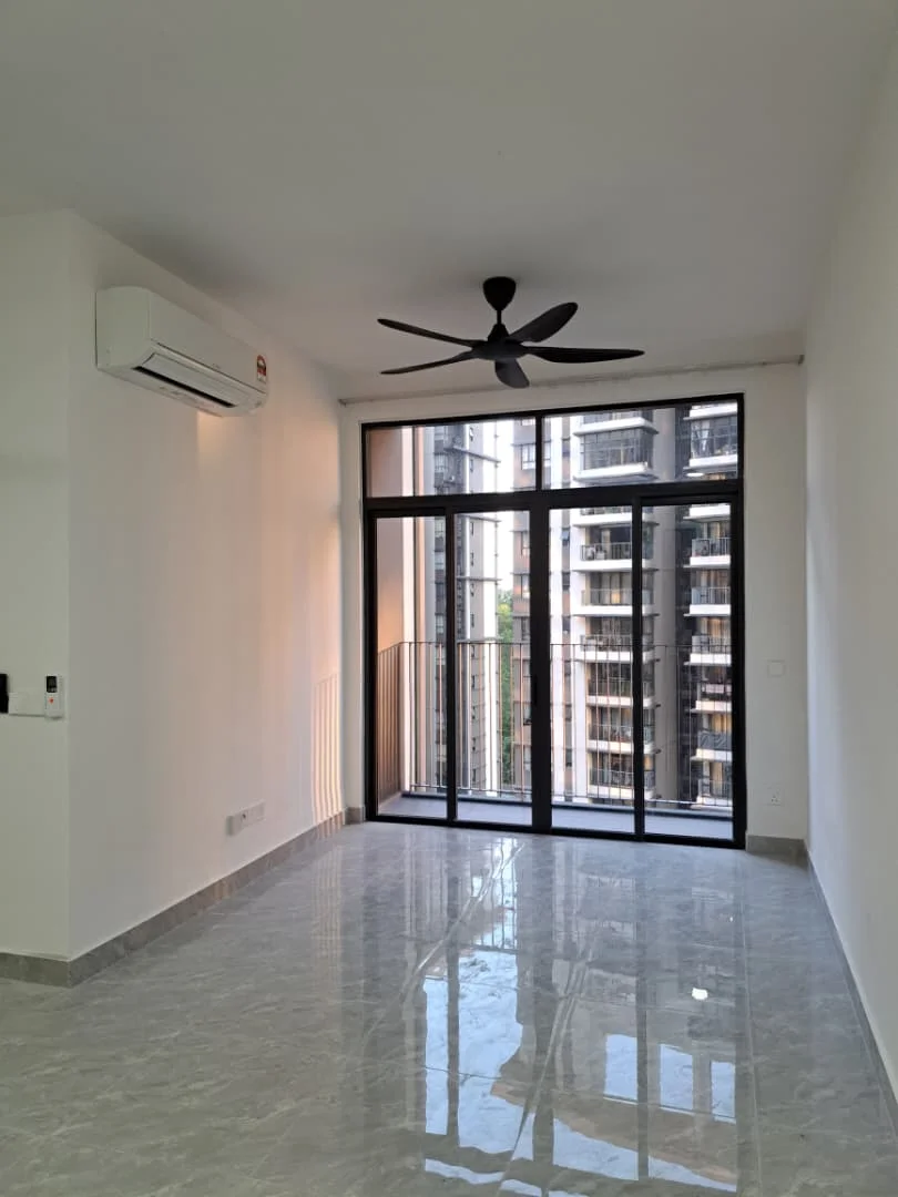 Living features: marble tile flooring, white painted walls, 5-blade ceiling fan, floor-to-ceiling windows, sliding glass door, balcony access, wall-mounted split AC, natural light; style: modern; view: city.